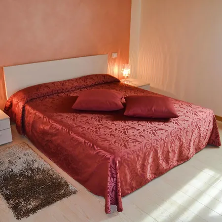 Ca' La Pergola Farm stay *